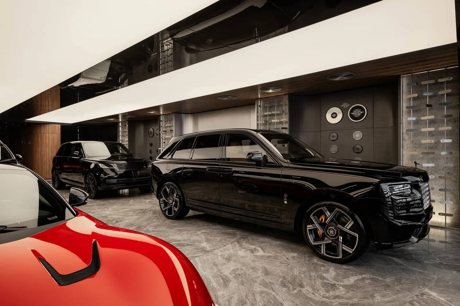 Attafy — Showroom hall with luxury cars